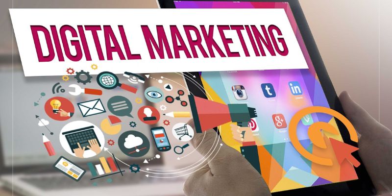 What Role Does Graphic Design Play in Digital Marketing Success?
